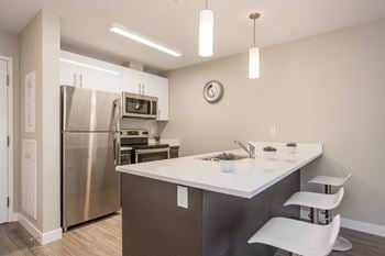 High-gloss cabinets